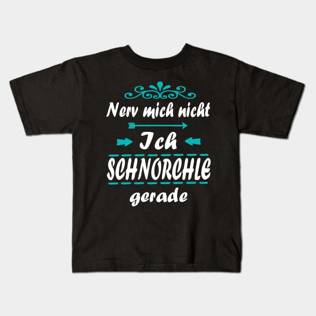 Schnorcheln Meer Unterwasser Korallenriffe Urlaub Kids T-Shirt by FindYourFavouriteDesign